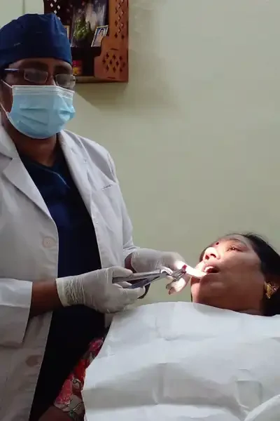 This case study demonstrates our approach to addressing such issues with care and precision, ensuring a painless wisdom tooth extraction through a well-executed impaction surgery.